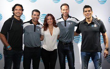 Braulio Luna, Pavel Pardo, Luis Roberto Alves Zague, Oswaldo Sanchez